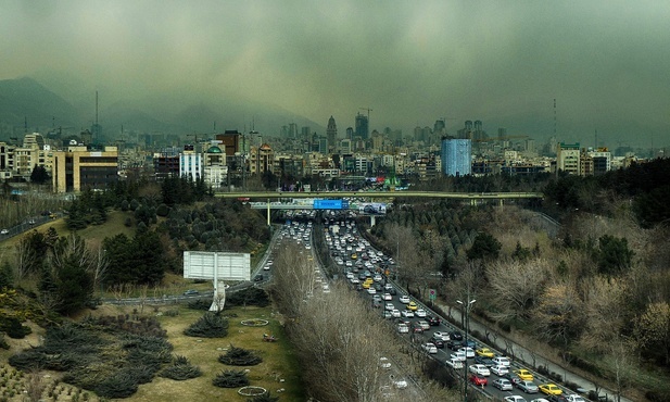 Wznowienie sankcji ONZ na Iran. Rowhani: nie ugniemy się