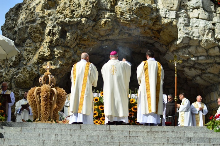 Dożynki diecezjalne na Górze św. Anny