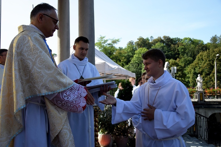 Błogosławieństwo ceremoniarzy w Limanowej