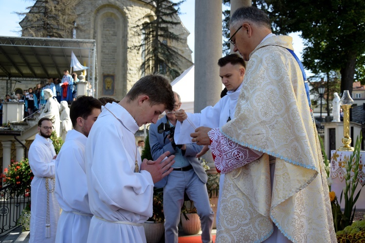 Błogosławieństwo ceremoniarzy w Limanowej