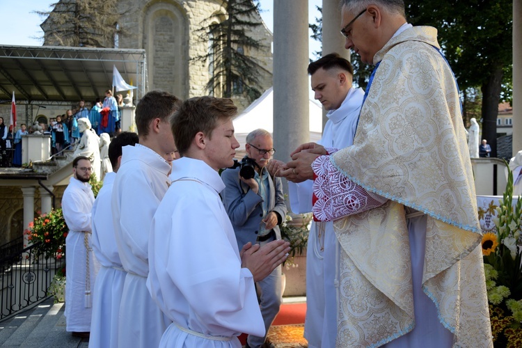 Błogosławieństwo ceremoniarzy w Limanowej