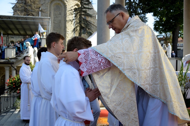 Błogosławieństwo ceremoniarzy w Limanowej