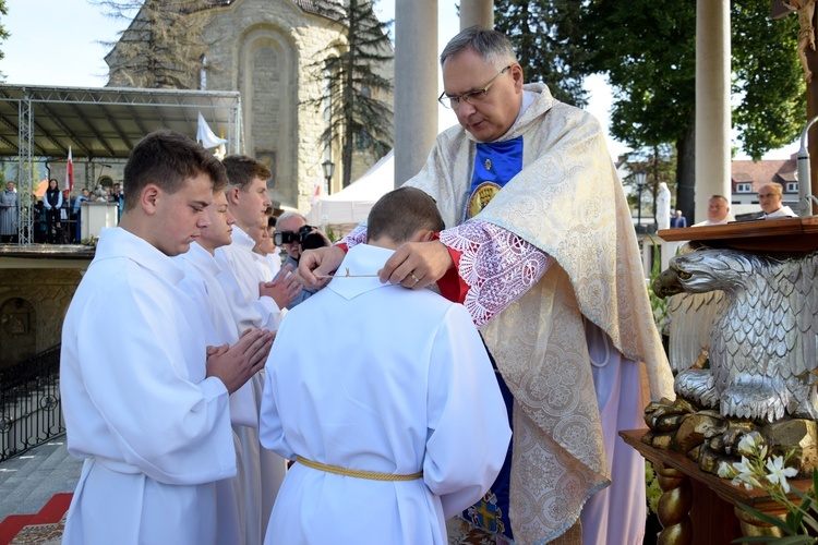 Błogosławieństwo ceremoniarzy w Limanowej