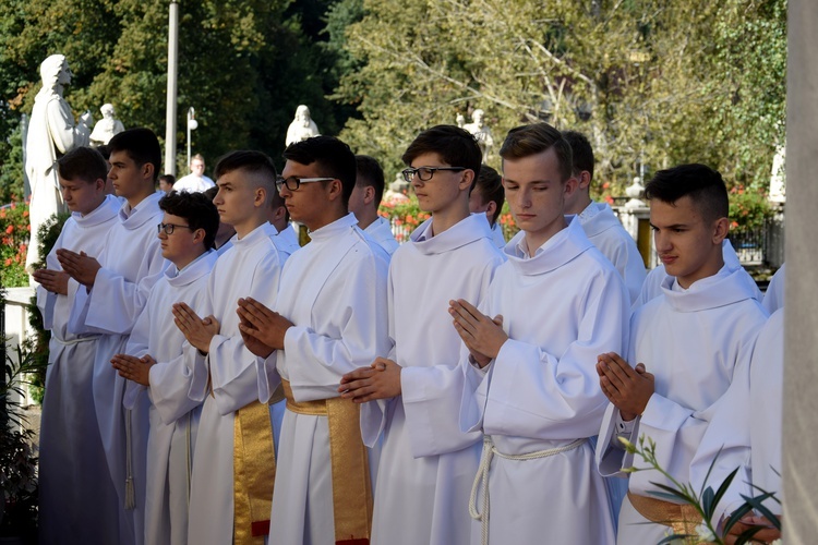 Błogosławieństwo ceremoniarzy w Limanowej