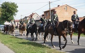 Konna procesja z kościoła w Ostropie