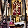 W katedrze łowickiej 14 września Msze św. odprawiano w kaplicy Pana Jezusa Ukrzyżowanego.