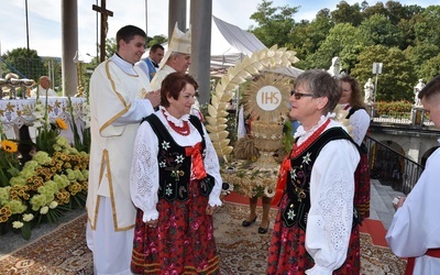 Odpust limanowski. Bóg dzieli się miłością z człowiekiem