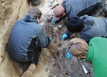 Naukowcy w czasie 5. etapu badań.