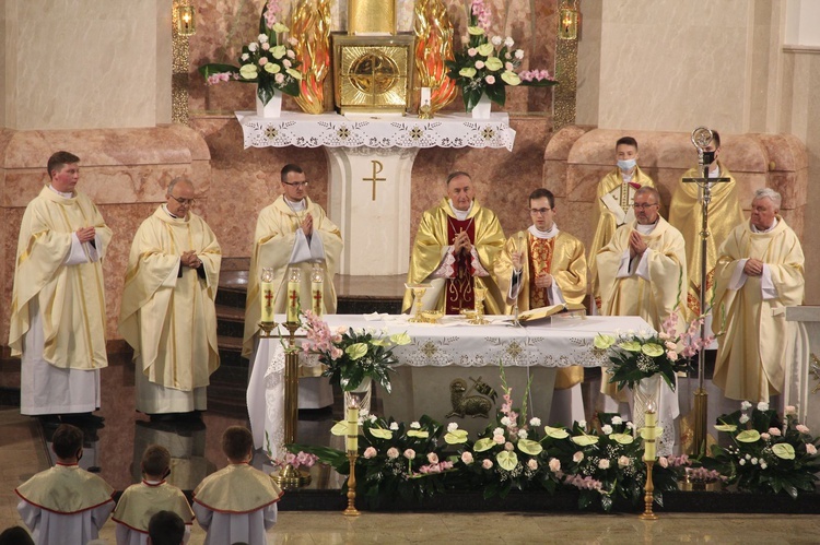 Dąbrowa Tarnowska. Posłanie misyjne ks. Pawła Dąbrowy