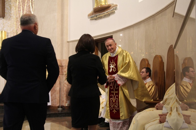 Dąbrowa Tarnowska. Posłanie misyjne ks. Pawła Dąbrowy