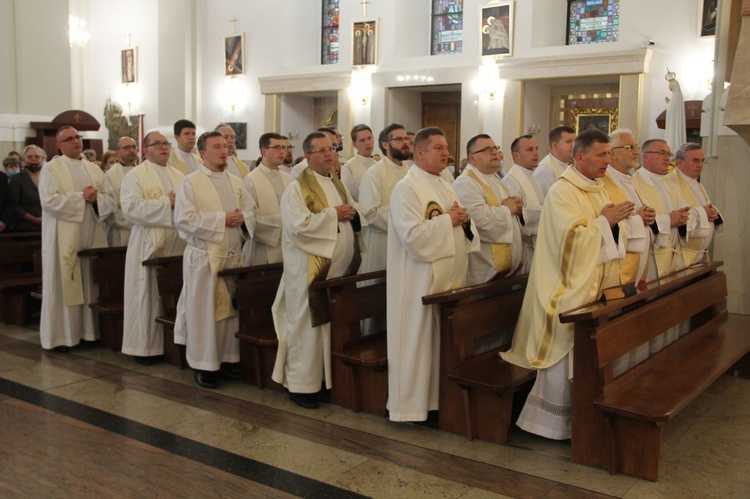 Dąbrowa Tarnowska. Posłanie misyjne ks. Pawła Dąbrowy