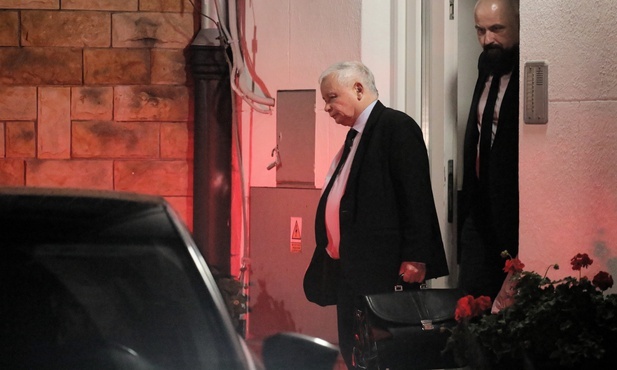 Źródło PAP w rządzie: prezes PiS ma wejść do Rady Ministrów
