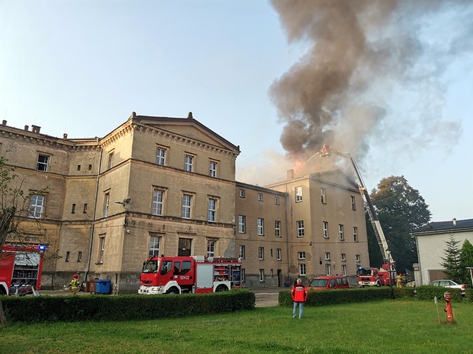 Pożar szkoły katolickiej w Lublińcu