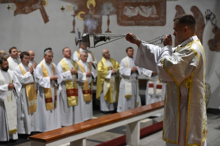 Pielgrzymka Straży Honorowej NSPJ do Biadolin