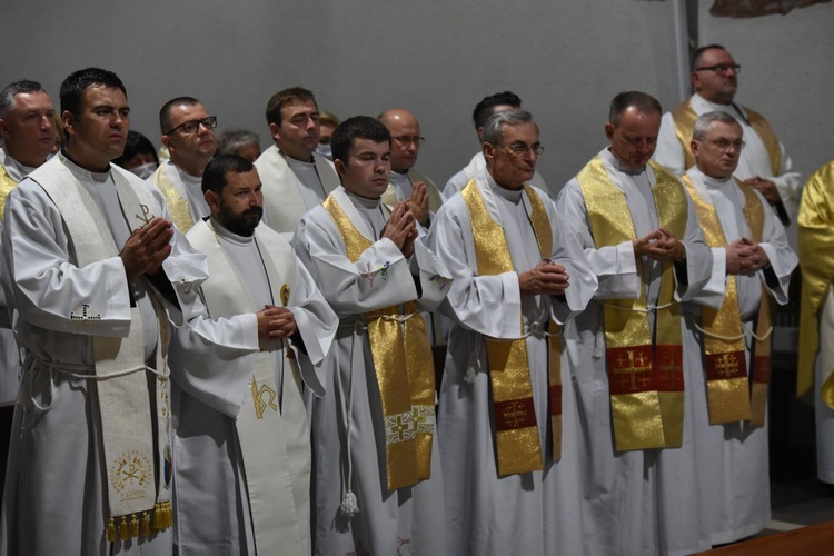 Pielgrzymka Straży Honorowej NSPJ do Biadolin