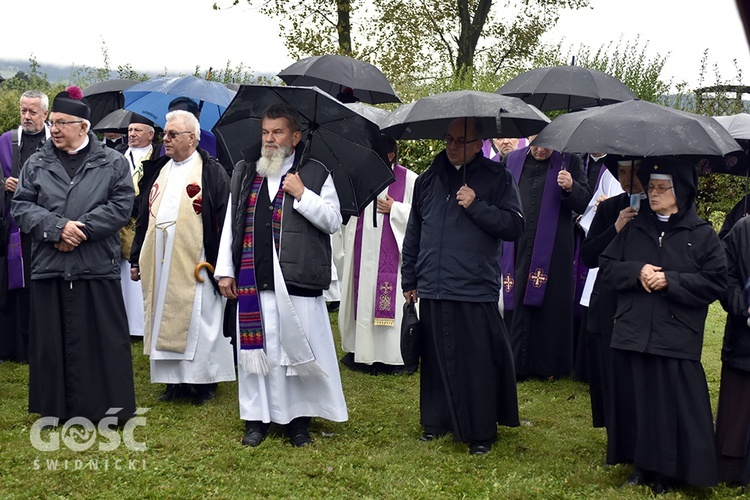 Uroczystości pogrzebowe o. Zdzisława Szymczychy