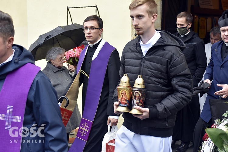 Uroczystości pogrzebowe o. Zdzisława Szymczychy