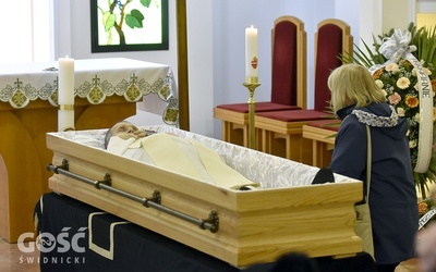 Uroczystości pogrzebowe o. Zdzisława Szymczychy