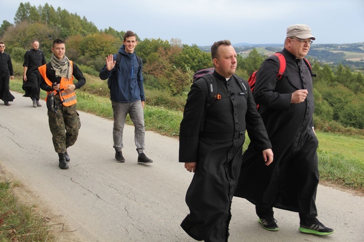 Ciężkowice - Jamna. Okręgowa pielgrzymka młodych