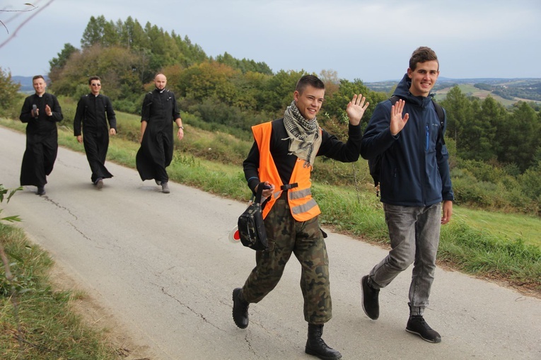 Ciężkowice - Jamna. Okręgowa pielgrzymka młodych