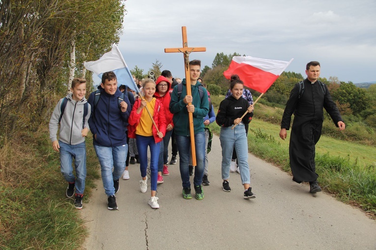 Ciężkowice - Jamna. Okręgowa pielgrzymka młodych