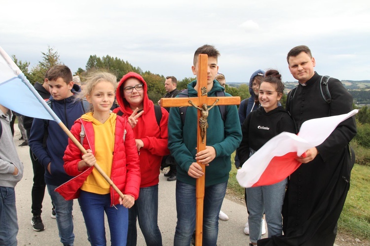 Ciężkowice - Jamna. Okręgowa pielgrzymka młodych