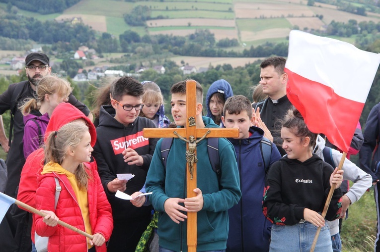 Ciężkowice - Jamna. Okręgowa pielgrzymka młodych