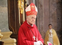 Biskup Ryszard skończy w tym roku 85 lat.