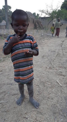 Dzieci w Czadzie nie przychodzą na świat w komfortowych warunkach