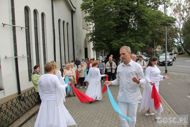 Gorzów Wlkp. Koronka na ulicach miast świata