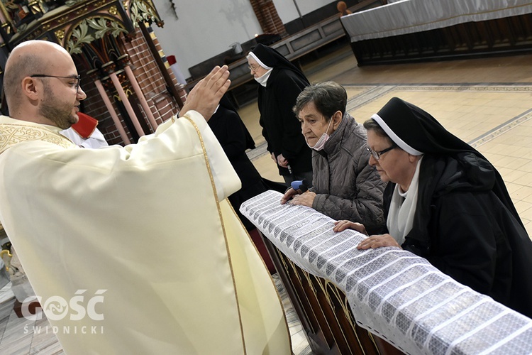 Msza św. prymicyjna o. Miłosza Mażewskiego w wałbrzyskiej kolegiacie