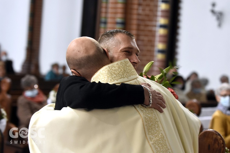 Msza św. prymicyjna o. Miłosza Mażewskiego w wałbrzyskiej kolegiacie