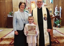 Pierwsza Komunia Święta Wojtusia w szpitalnej kaplicy.