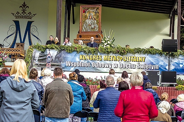 ▲	Spotkania odbywają się co dwa lata.