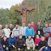 Grupa organizuje również spotkania pn. Weekend Ojców.