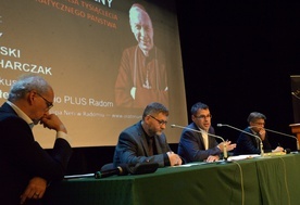 Publicyści podczas debaty. Od lewej: Wojciech Sałek, Franciszek Kucharczak, Michał Karnowski i Grzegorz Górny.