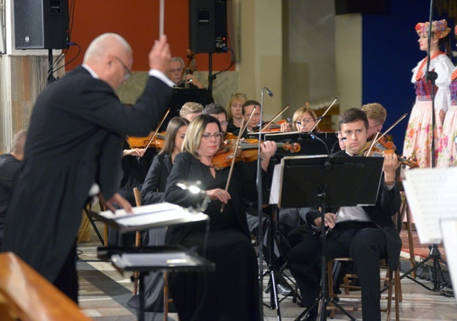 Koncert Zespołu Pieśni i Tańca Śląsk