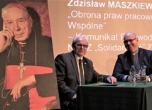 Prelegent ks. Jerzy Jastrzębski i Zdzisław Maszkiewicz.