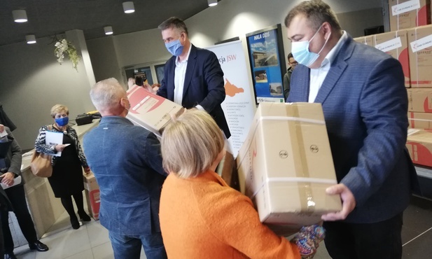 Śląskie. Przedszkola i żłobki z oczyszczaczami powietrza. Prezent od Fundacji JSW