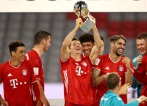 Robert Lewandowski zwycięzcą plebiscytu na Piłkarza Roku UEFA
