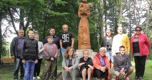 Przyjedź w niedzielę do Tymienia