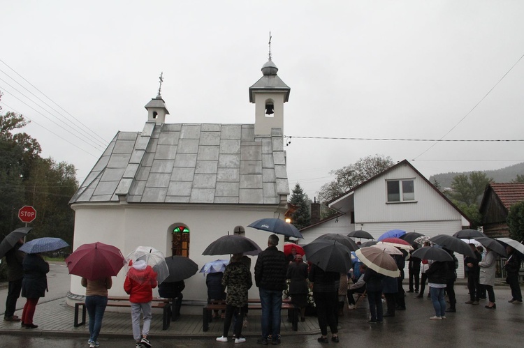 Cyganowice. Błogosławieństwo odnowionej kaplicy