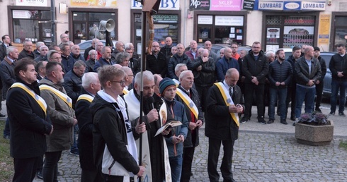 Spotkania modlitewne odbywają się w pierwszą niedzielę miesiąca.