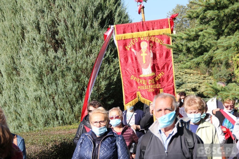 Rokitno. Rozpoczęła się diecezjalna pielgrzymka różańcowa
