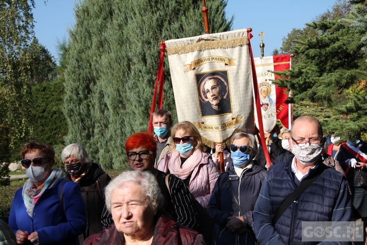 Rokitno. Rozpoczęła się diecezjalna pielgrzymka różańcowa