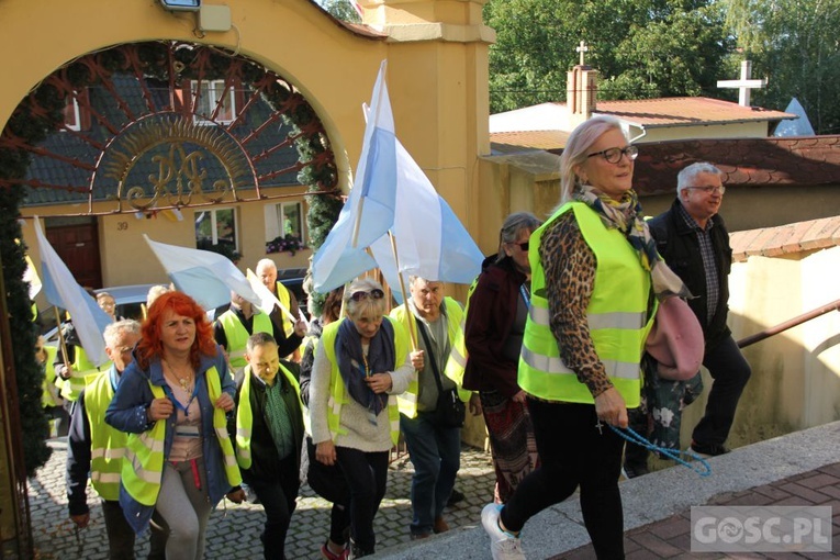Rokitno. Rozpoczęła się diecezjalna pielgrzymka różańcowa