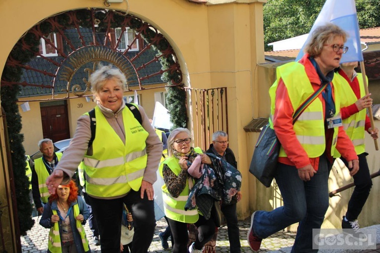 Rokitno. Rozpoczęła się diecezjalna pielgrzymka różańcowa