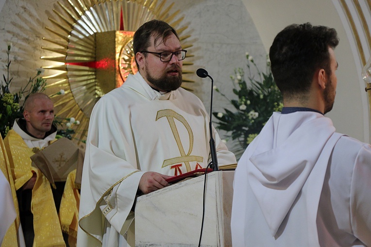 Święcenia diakonatu br. Bogusława Wielgoszewskiego, karmelity bosego