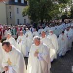 Odpust różańcowy i wręczenie diecezjalnych odznaczeń w Rokitnie