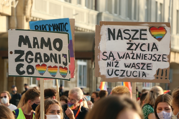 12. Wrocławski Marsz Równości - co chcieli przekazać uczestnicy pochodu?